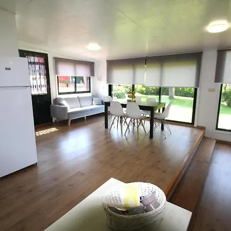 A Broula Casa Con Piscina קנגס דה מוראסו