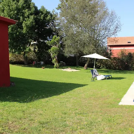 A Broula Casa Con Piscina