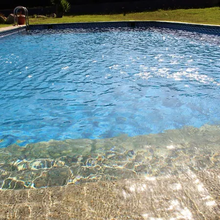 A Broula Casa Con Piscina בית נופש