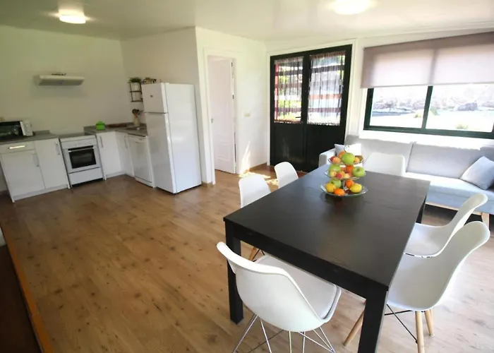 A Broula Casa Con Piscina Cangas do Morrazo